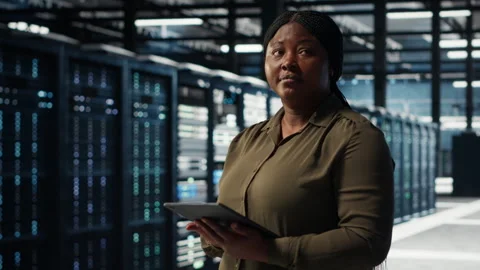 Data center software developer uses tablet to develop disaster recovery plans Stock Footage 317206603