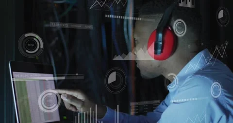 Data center tech noticing sheet alert laptop, leaning, pointing rows, reaching Stock Footage 330547013