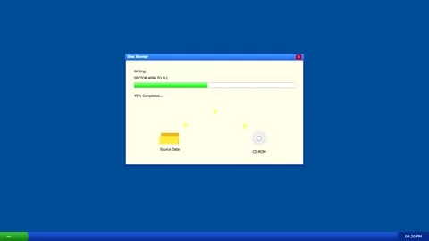 Data compression progress bar loading on computer screen Stockbeeldmateriaal 346540188