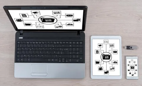 Data exchange concept on different devices Foto stock
