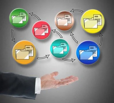 Data transfer concept levitating above a hand Foto stock