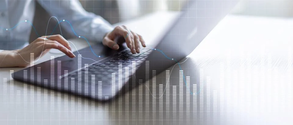 Data Visualization and Analytics Insights on a Wide Banner, Business and Tech Stockfoto's