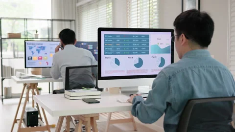 Data visualization for business analytics using AI tech talent tools. Stock Footage 252067827