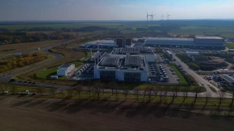 Datacenter exterioir computing infrastructure. Fabulous aerial view flight drone Stockbeeldmateriaal 321268204
