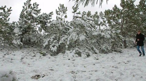 Date in a park Stock Footage 33866024