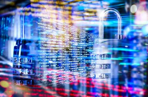 Datensicherheit im Internet Programmiercode mit Zahlenschloss und abstrakt... Stock-Fotos