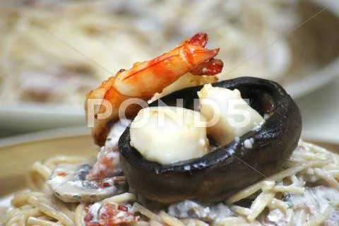 Daves cooking Stock Photos