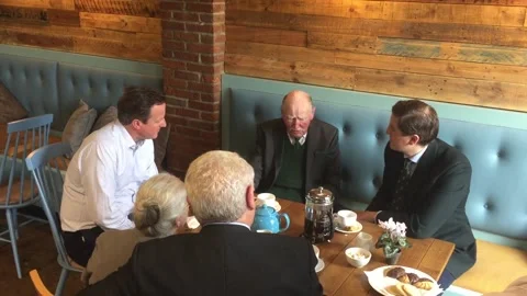 David Cameron meets veterans and school children in Oxfordshire Stock Footage 149144959