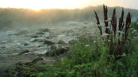 Dawn over Rushing river 스톡 동영상 53399504
