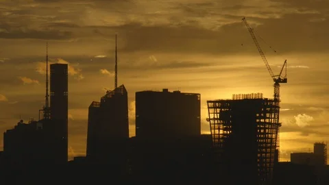 Dawn skyline of Manhattan under construction. Stock Footage 95209032