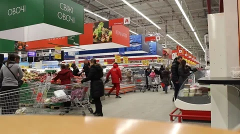 Day in the big supermarket Video stock 47162667