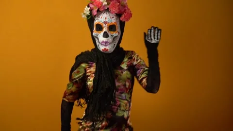 Day of the dead, calavera Catrina dancing, Catrina costume. Stock Footage 250472514