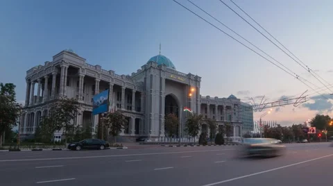 Day to night hyperlapse view of the Teahouse "Navruz" in Dushanbe Stock Footage 62974172