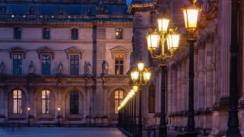 Day to night at Louvre Museum Stock Footage 166682404