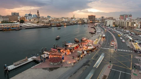Day to Night Night Timelapse of Old Dubai Creek with Traditional Abras. Stock Footage 128038115