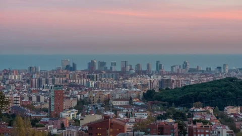 Day to night sunset timelapse over Barcelona city downtown, Spain 스톡 동영상 107007504