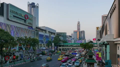 DAY to NIGHT Time lapse view of Central World Biggest Shopping Mall in Thailand. Stock Footage 68850086