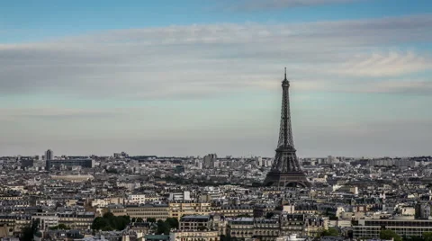 Day to night Time Lapse of world famous Eiffel Tower 스톡 동영상 61719888