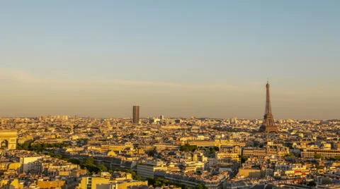 Day to night Time Lapse of world famous Eiffel Tower 스톡 동영상 61720044