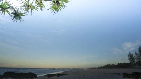 Day to Night Timelapse at the Beach 스톡 동영상 143506689
