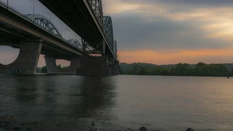 Day to night timelapse of the Darnitsky bridge in Kyiv, Ukraine Stock Footage 194559518
