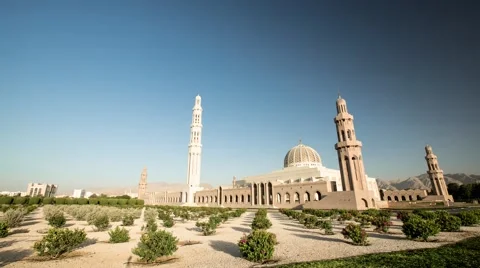 Day to Night timelapse of Sultan Qaboos Mosque Stock Footage 45196346