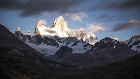 Day to night timelapse time-lapse patagonia fitz roy sunrise sunset el chalten Stock Footage