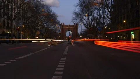 Day to night timelpase of the Arc de Triomf, Barcelona, Spain. Stock Footage 127149390