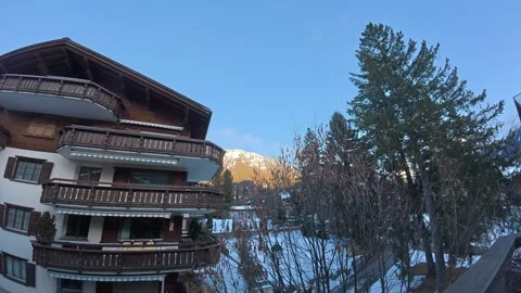 Day to night winter timelapse in an alpine ski resort 스톡 동영상 329829935
