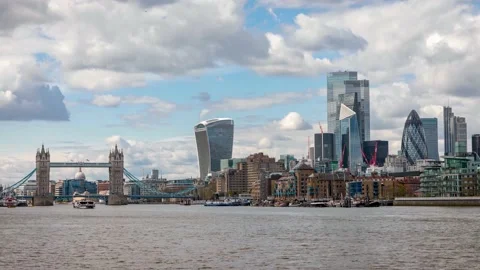 Day time lapse day view to the modern cityscape of London Stock Footage 152714175