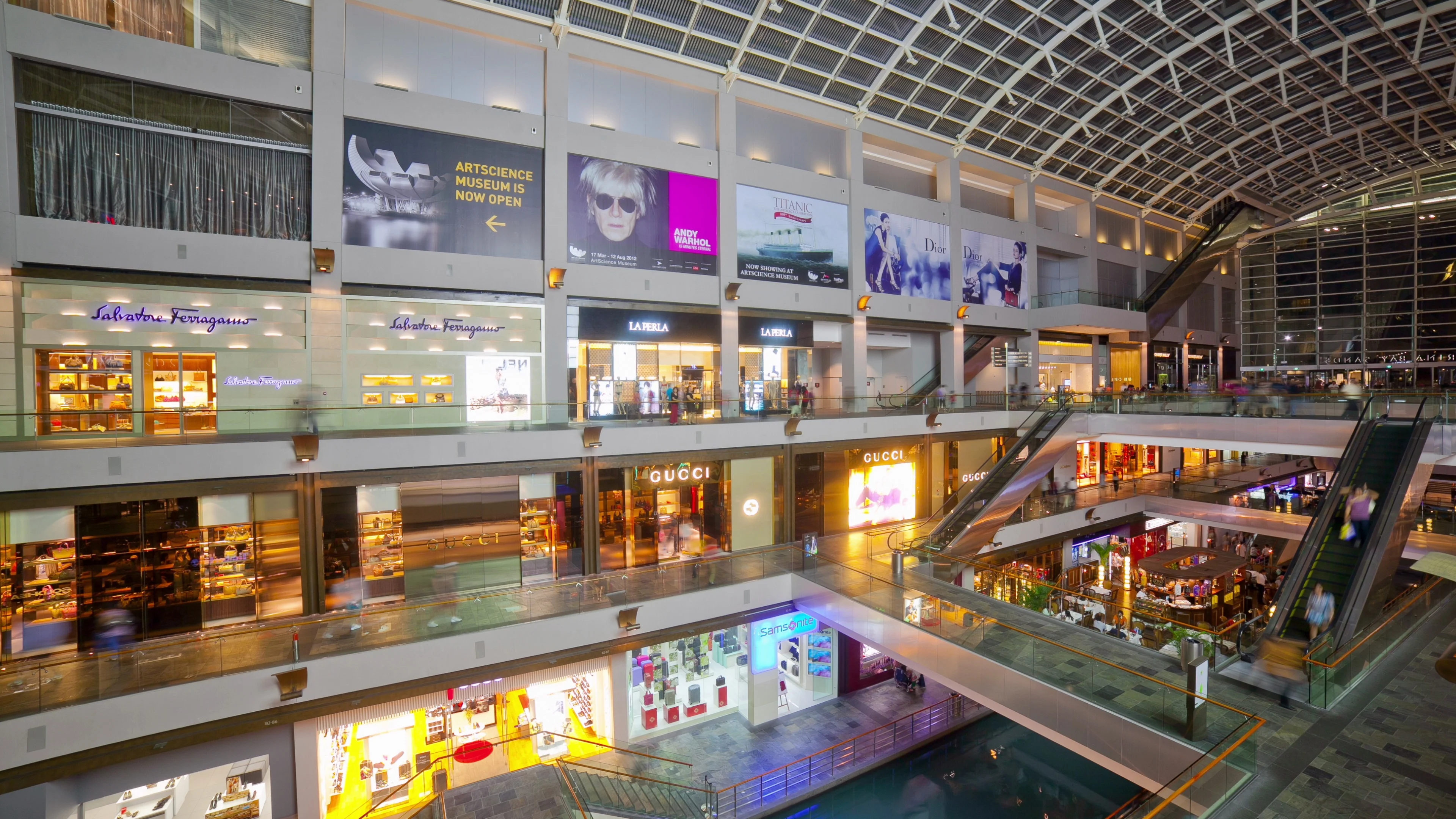dior marina mall