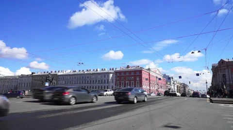 Day traffic at Anichkov bridge across Fontanka river, St. Petersburg Stock Footage 44668429