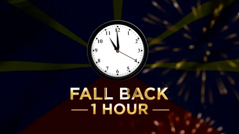 Daylight saving time fall back one hour concept with analog clock and golde.. 스톡 동영상 346542473