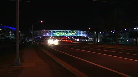 Daytona Beach SIgn PUSH Video stock 653313
