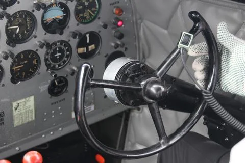 DC3 cockpit steering pilot Stock Photos