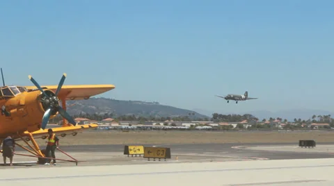 DC3 Landing Stock Footage 31197862