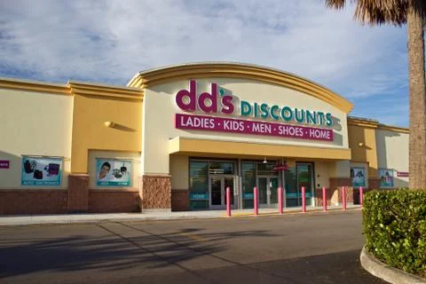 Dd’s Discounts store front Stock Photos