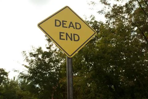 Dead end sign in the forest Foto stock