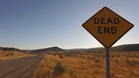 Dead End Sign Gimbal Move WY Stock Footage