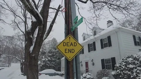 DEAD END SIGN IN SNOW Stock Footage 187760660