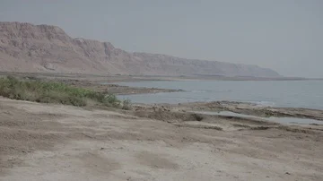 Dead Sea suitable for green screen background Stock Footage 86068413