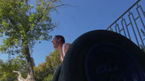 Deadlifting with makeshift barbell (BMCC 2.5K - 2400x1350) Vídeos de archivo 47967025