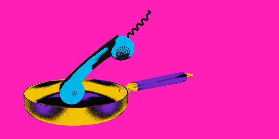 Deadlines, burning tasks. Retro headset, phone on frying pan over pink Ilustração Stock