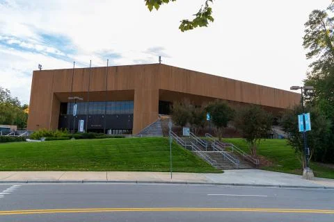 Dean E. Smith Center on the campus of the University of North Carolina. Stock Photos