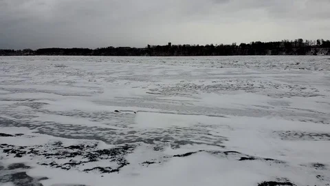 Debacle. Ice on the river of bizarre shape Vídeos de archivo 123797584