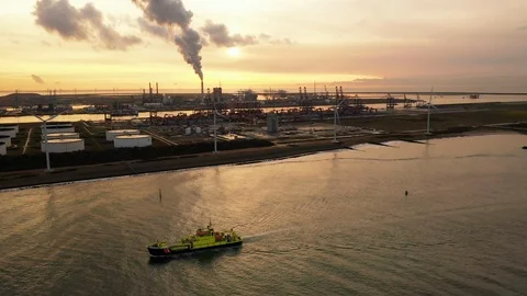 Debouchment of the river Maas Video stock 101894253