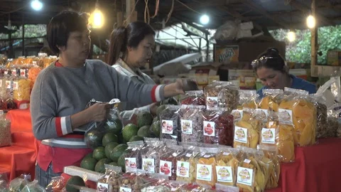 Dec 17th, 2018 Mae Hong Son, Thailand: A local market Stock Footage 101206162