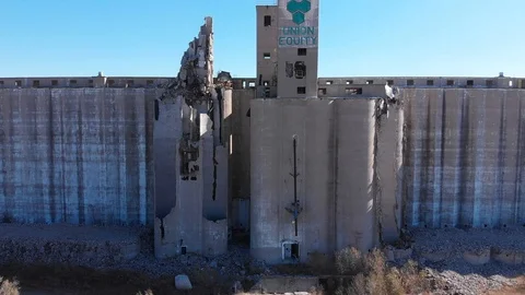 Decaying building Stock-Footage 98613159