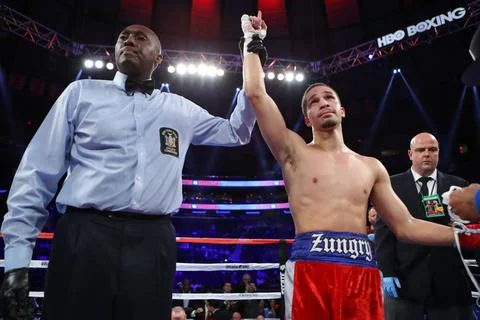  December 2 2017 Madison Square Garden MSG Fight Night Action Zachary Ocho... Stock Photos