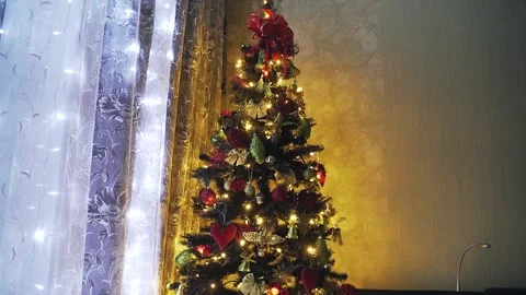 Deceorated Christmas tree Stock Footage 145802733